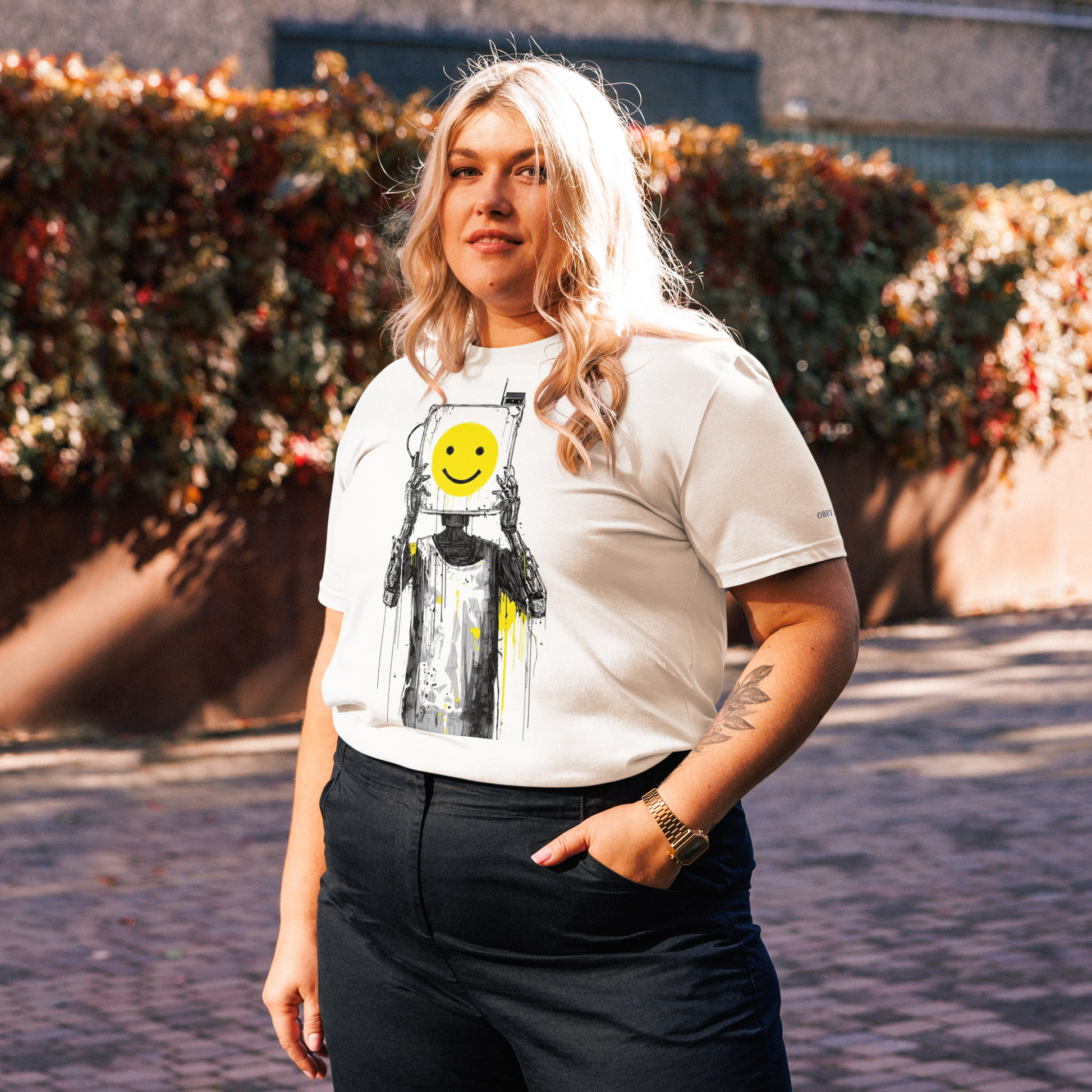 Smiley Screen Organic Cotton Unisex T-Shirt